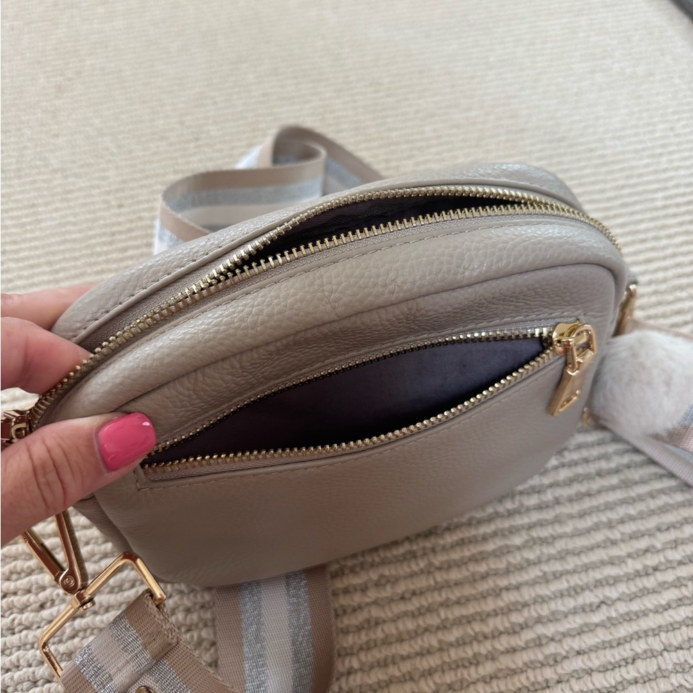 Pocketbook - Picture 3 of 6